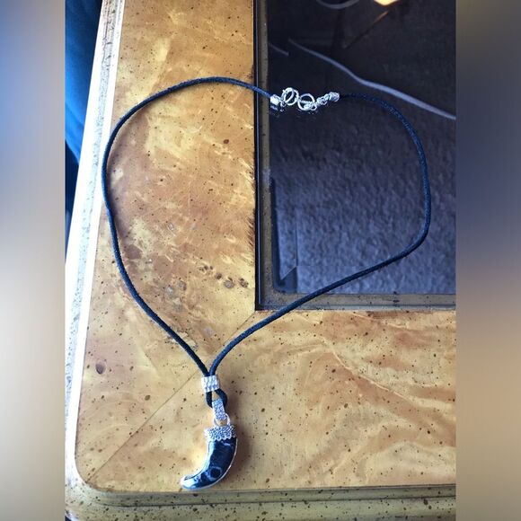 White Buffalo Turquoise Sterling Silver Leather Necklace - Picture 5 of 8